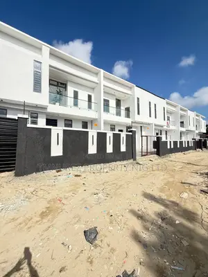 3bdrm Duplex in Sangotedo for sale