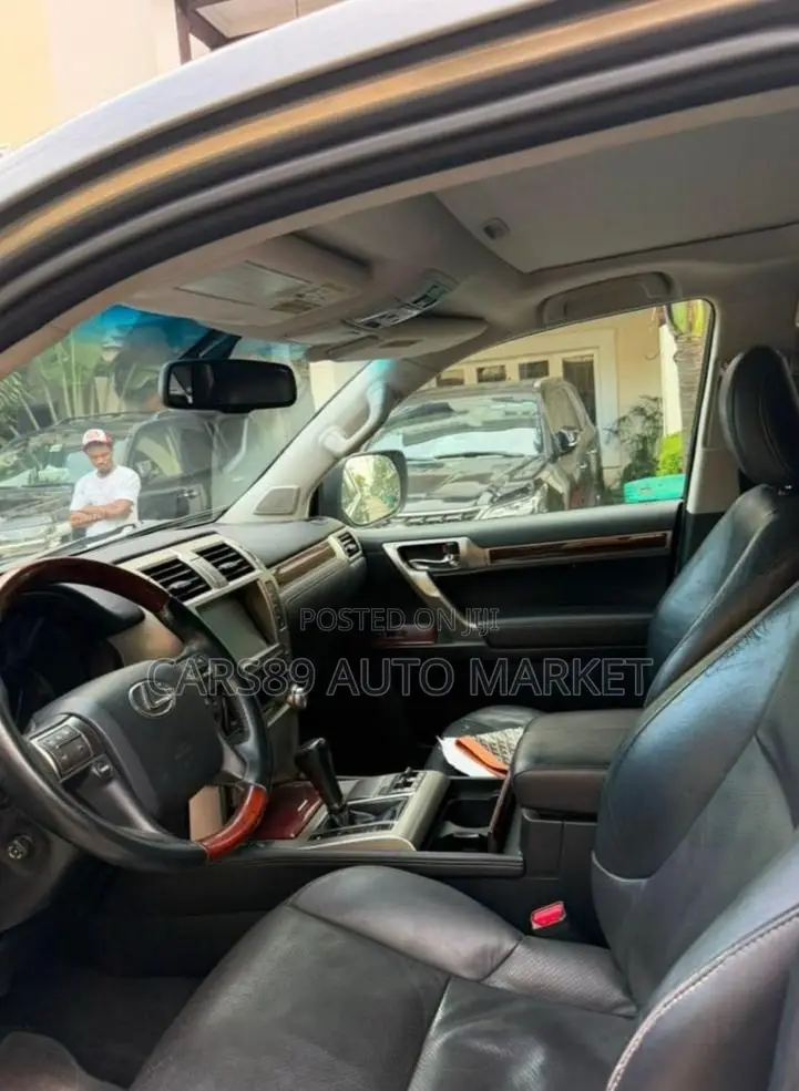 Lexus GX 460 2011 Gray