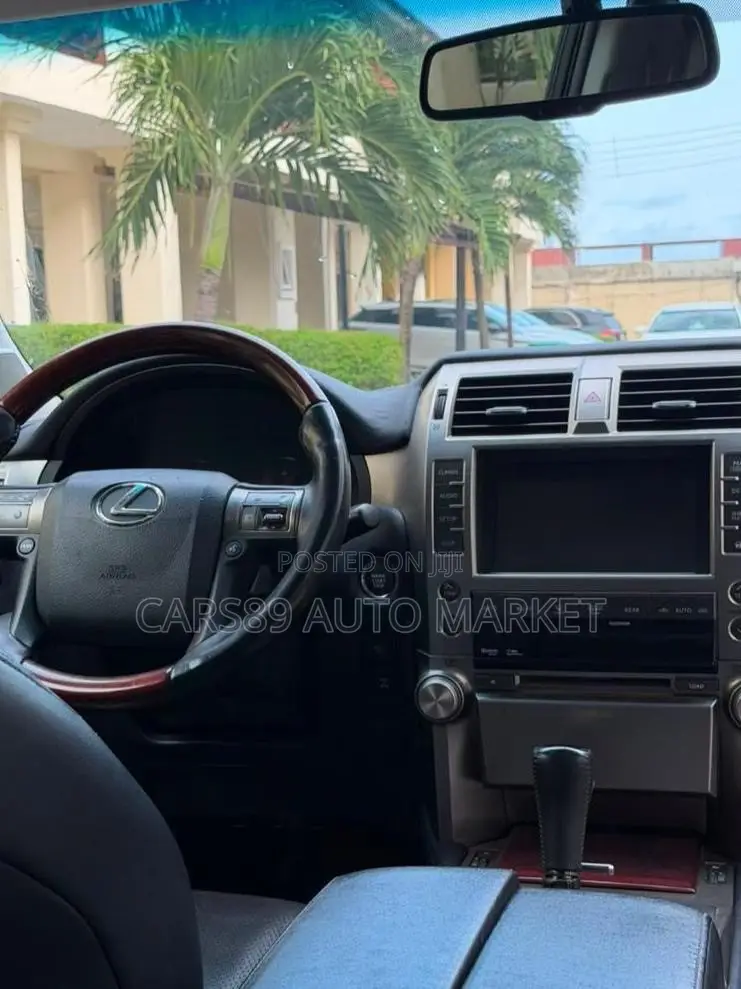 Lexus GX 460 2011 Gray