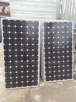 300w Canadian Solar Panels