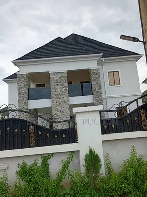 5bdrm Duplex in Lokogoma for sale
