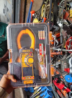 1000A AC/DC Digital Clamp Meter – Professional Clamp Multimeter
