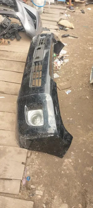 Complete Front Bumper Landcruizer 2008