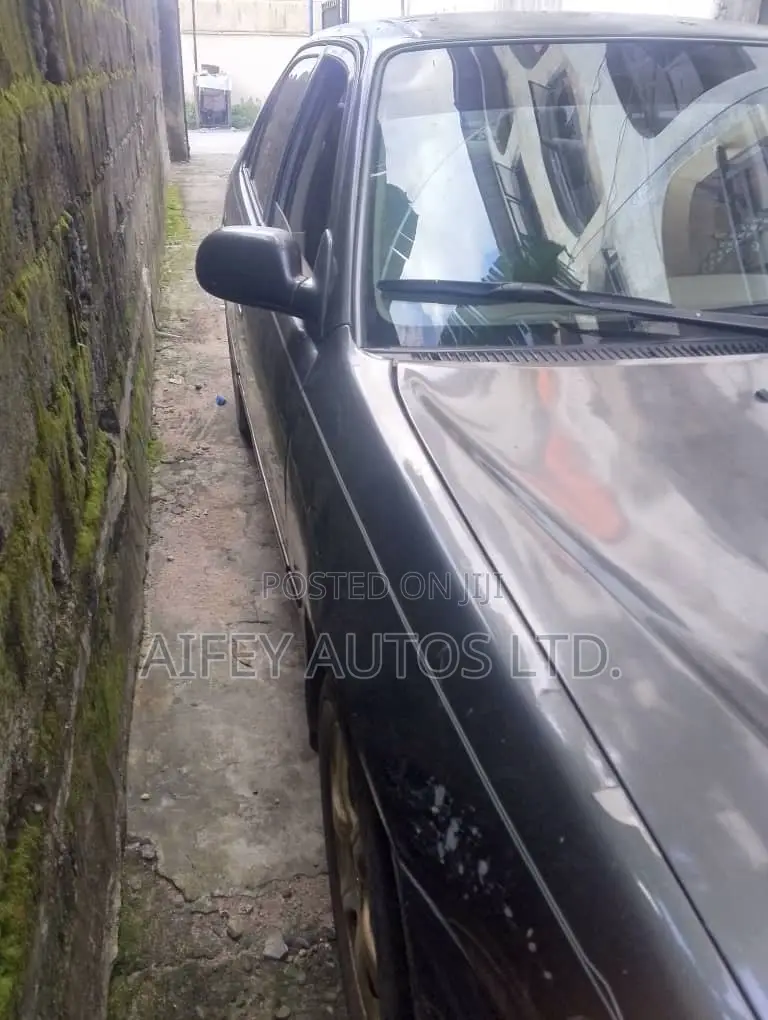 Toyota Corolla 2002