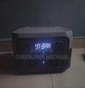 Ecoflow Power Station River 2 Max + 110W Portable Solar Panel