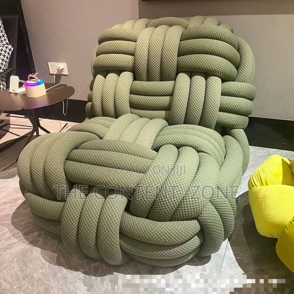 Quality Woven Accent Lux Sofa