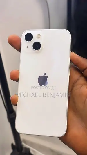 Apple iPhone 13 128 GB White