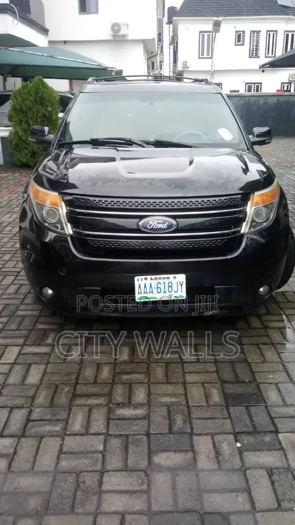 Ford Explorer 2012 Black