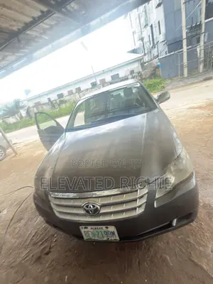 Toyota Avalon 2012 Gray