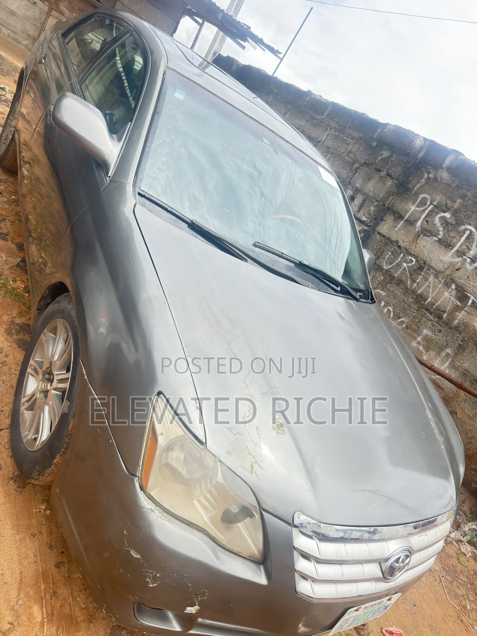 Toyota Avalon 2012 Gray