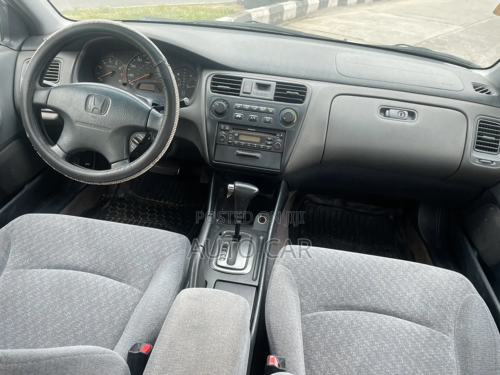 Honda Accord 2001 White