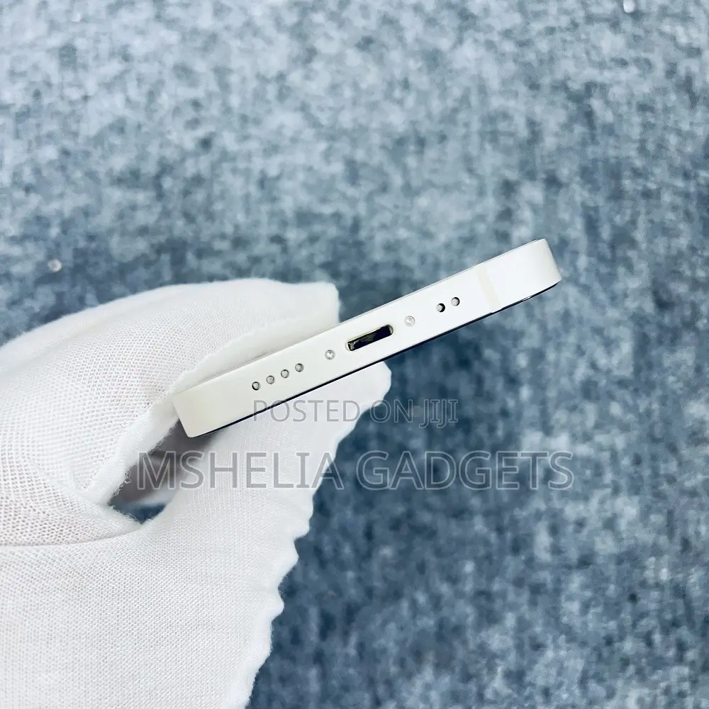 Apple iPhone 12 64 GB