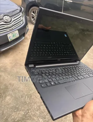 Laptop Dell 8GB Intel Core i3 HDD 1T