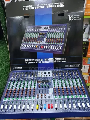 Original Professional Yamaha 16 Channels Mixer