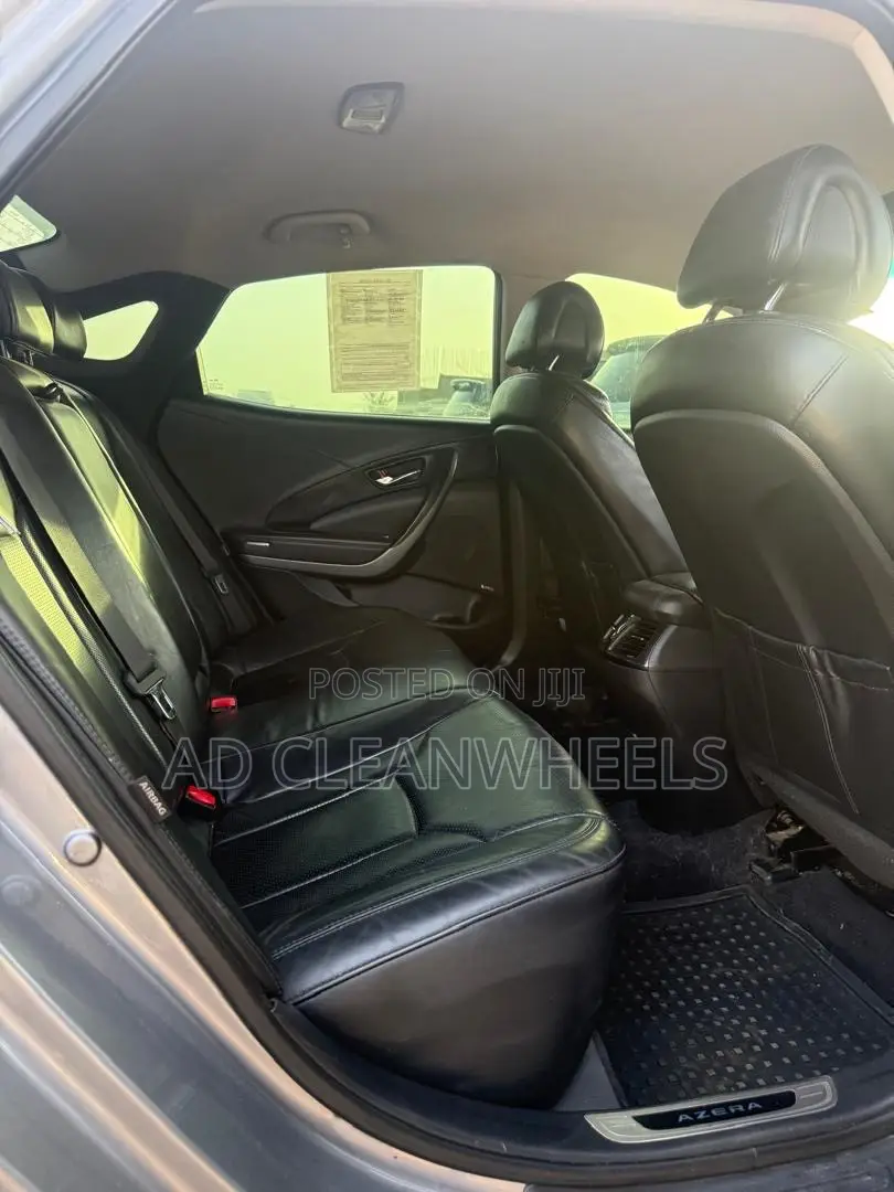 Hyundai Azera 3.3L 2013 Silver