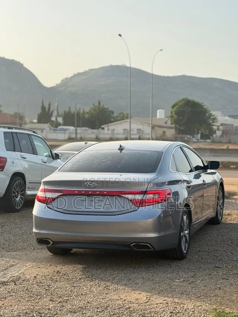 Hyundai Azera 3.3L 2013 Silver