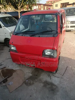 Suzuki Every 2005 Red
