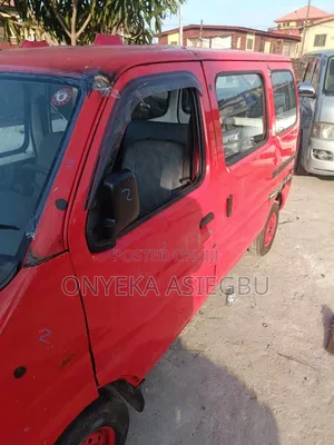 Suzuki Every 2005 Red