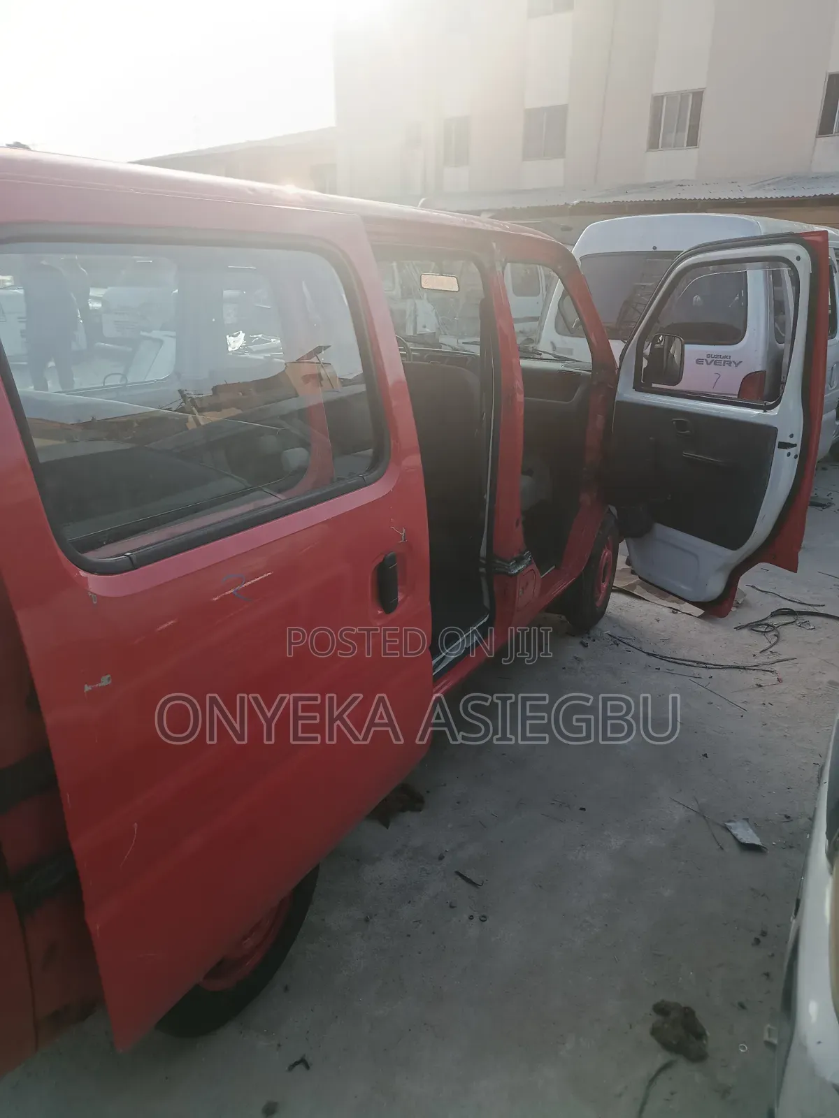 Suzuki Every 2005 Red