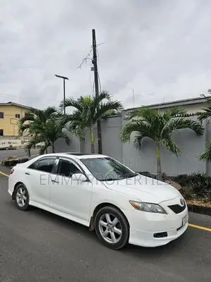 Toyota Camry SE 4dr Sedan (2.4L 4cyl 5A) 2008 White