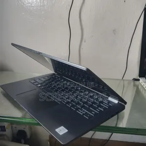 Laptop Dell Latitude 7410 16GB Intel Core i7 SSD 512GB