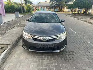 Toyota Camry 2014 Gray