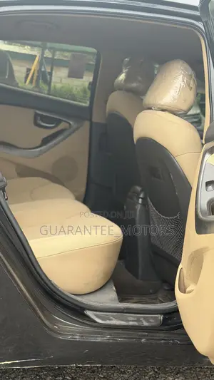 Hyundai Elantra 2013 Black