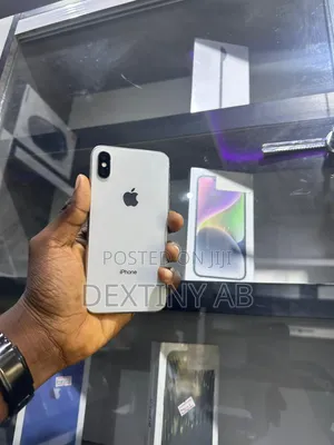 Apple iPhone X 64 GB White