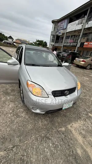 Toyota Matrix 2006 Silver