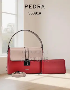 Pedra Handbag
