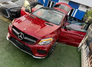 Mercedes-Benz GLE-Class 2017 Red