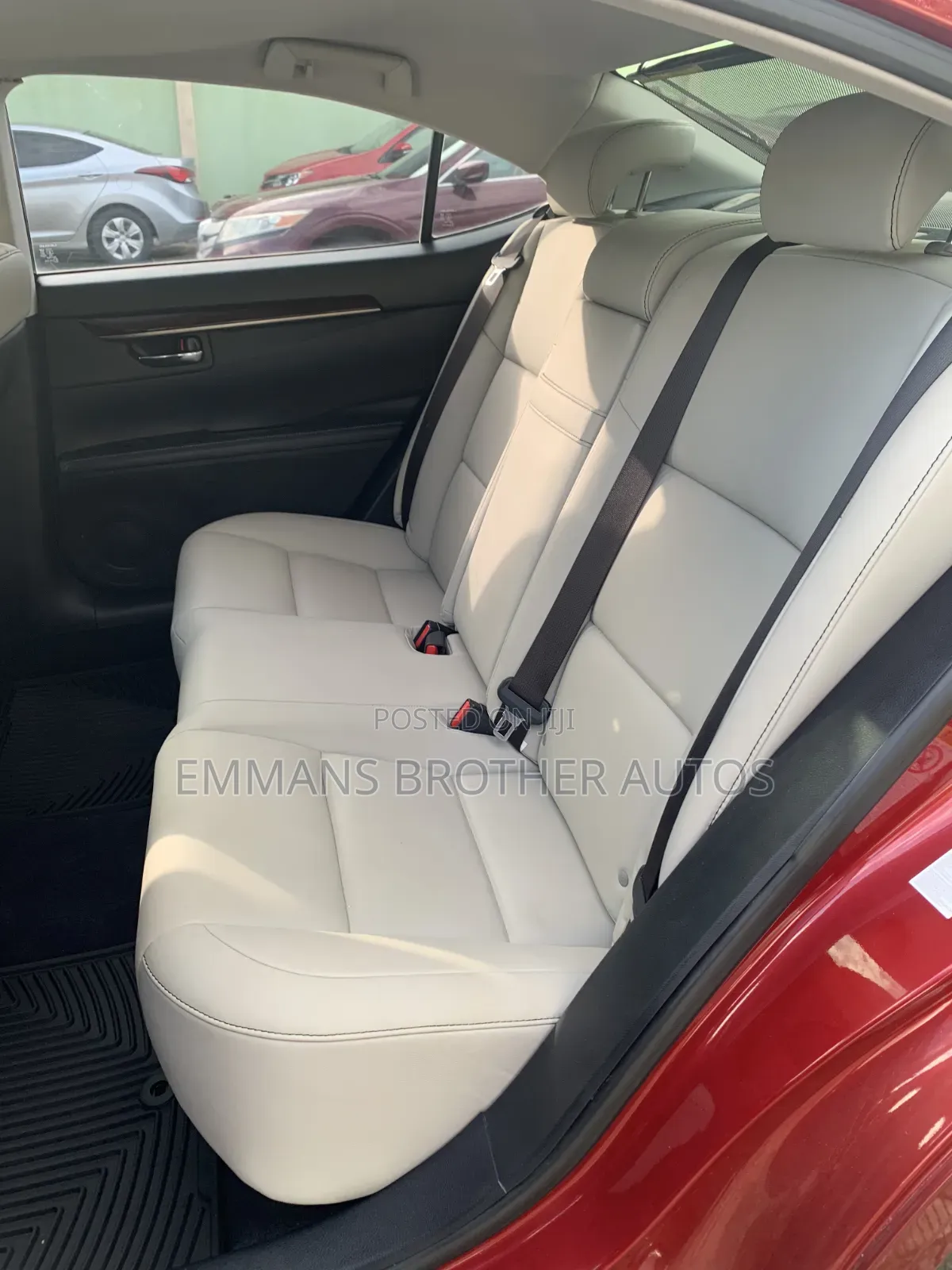 Lexus ES 2013 Red