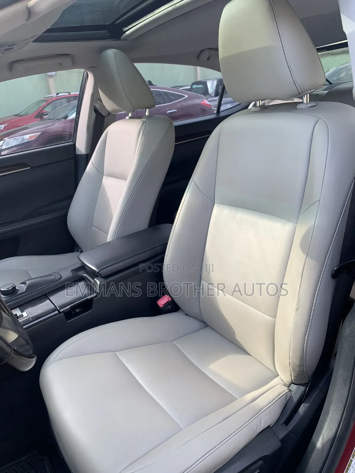 Lexus ES 2013 Red