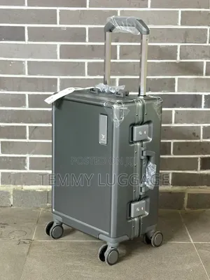 Original Aluminum Hand Luggage (20") Size Box