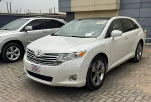 Toyota Venza 2011 White