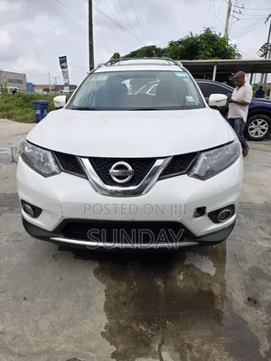 Nissan Rogue SV 4dr SUV (2.5L 4cyl CVT) 2014 White