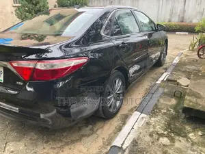 Toyota Camry XLE 4dr Sedan (2.5L 4cyl 6A) 2017 Black