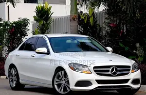 Mercedes-Benz C300 Base Sedan RWD (2.0L 4cyl 7A) 2016 White