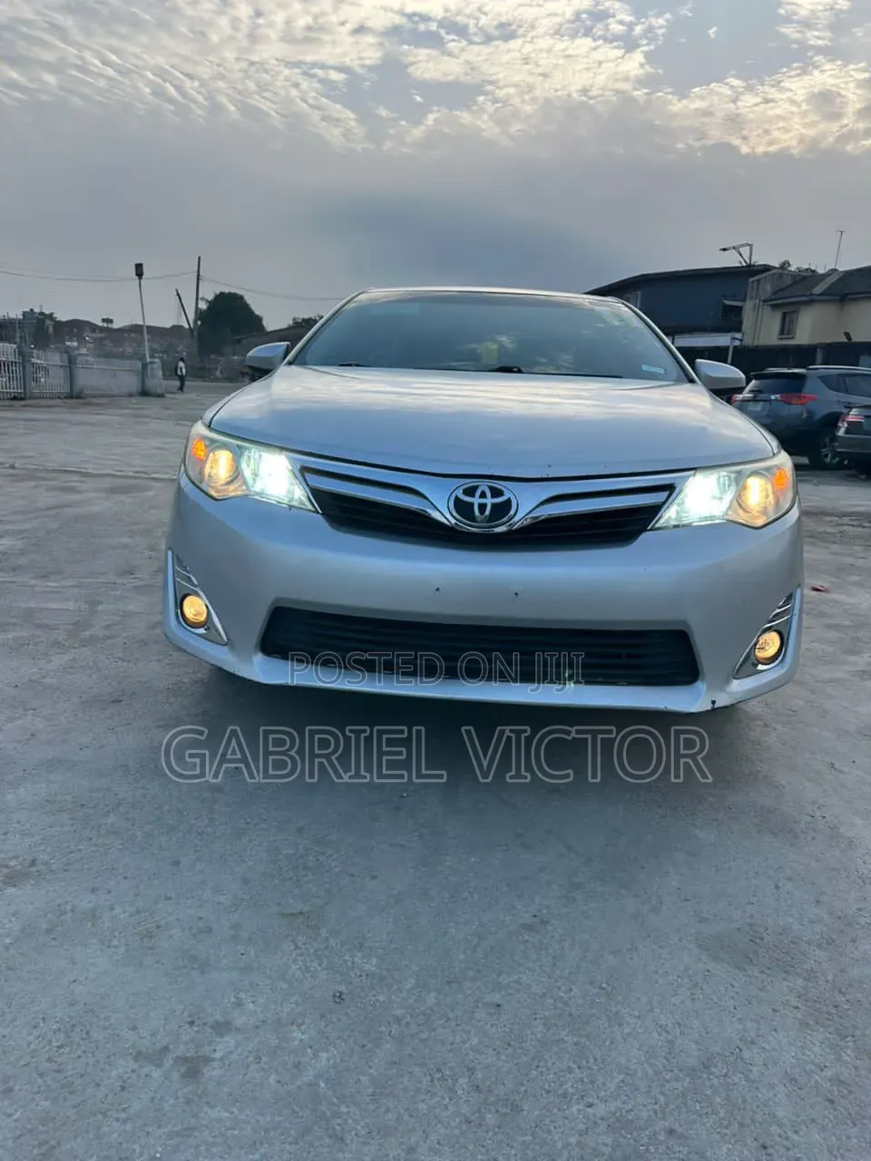 Toyota Camry 2014 Silver