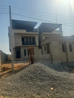 5bdrm House in Fo1, Kubwa for sale