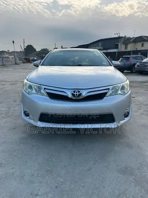 Toyota Camry 2014 Silver