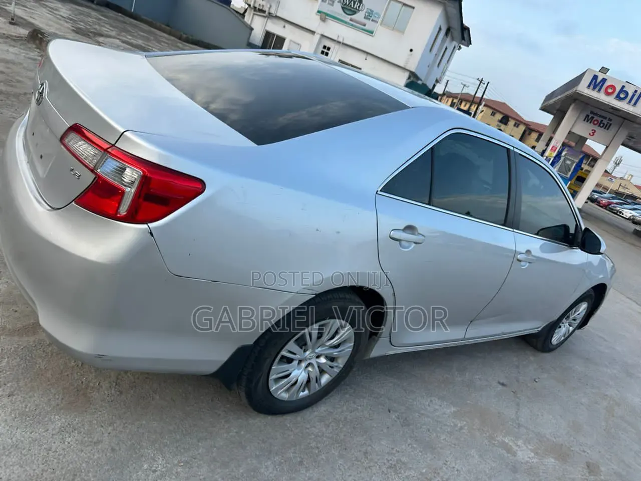 Toyota Camry 2014 Silver
