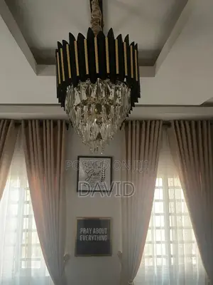 Brand New Modern Luxury Crystal Chandelier