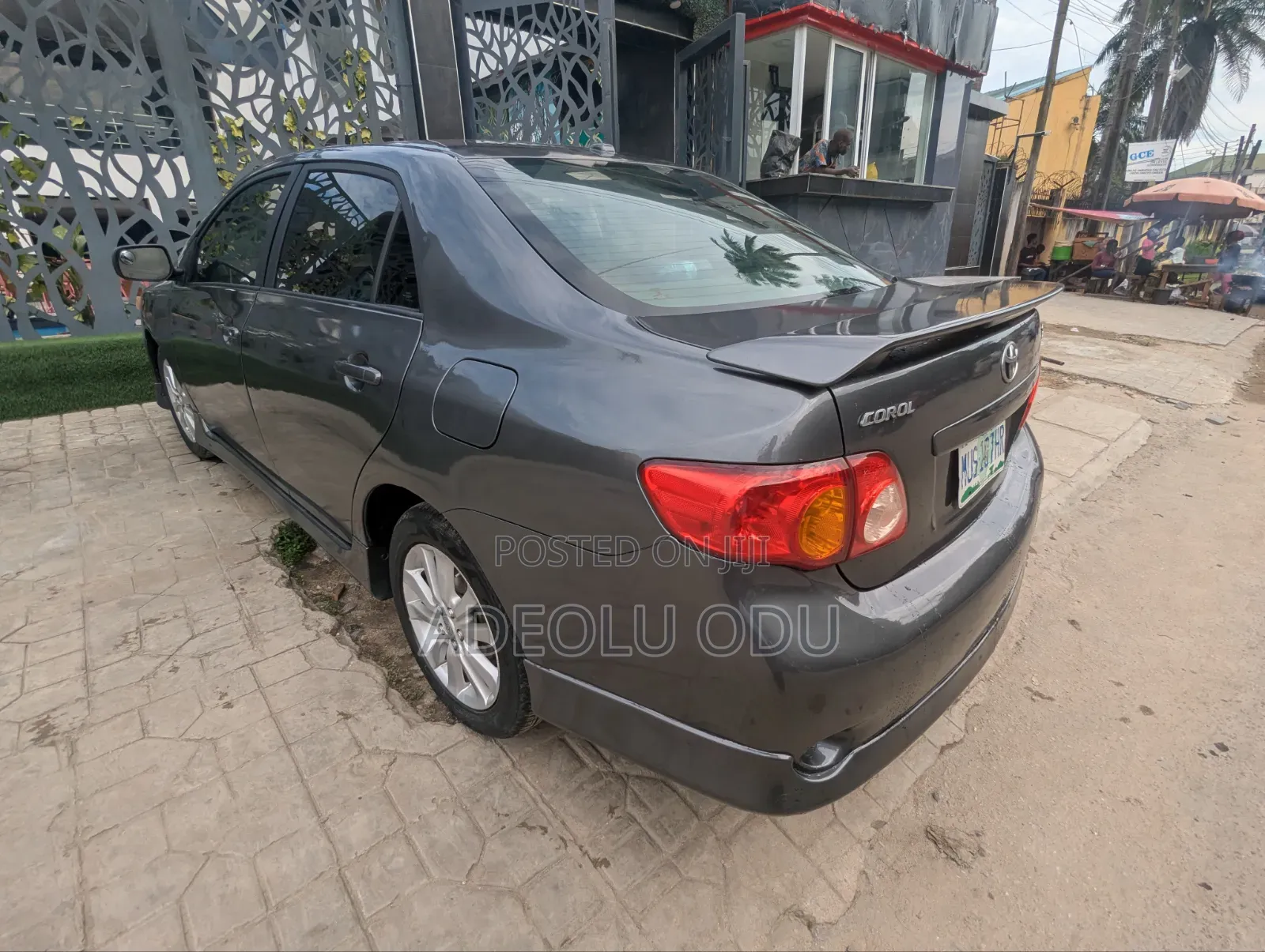 Toyota Corolla 2010 Gray