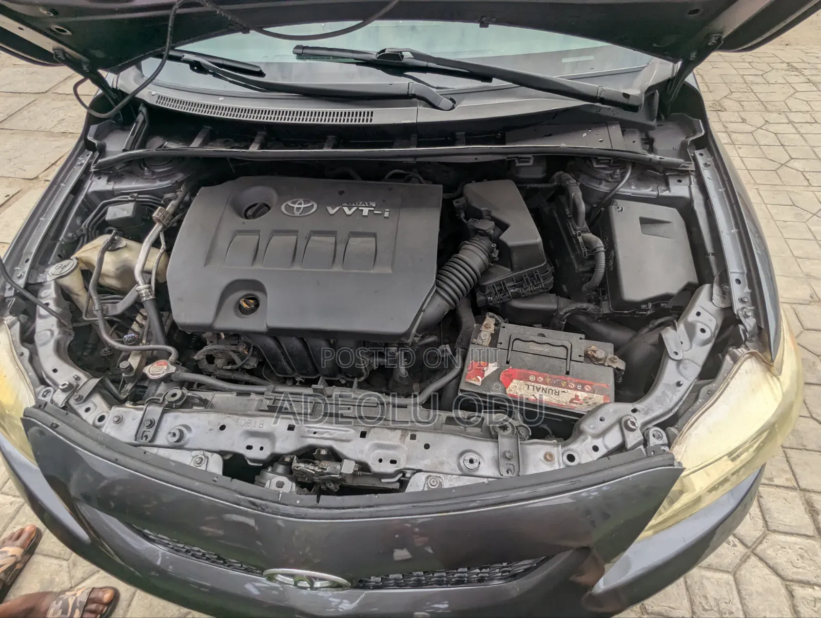 Toyota Corolla 2010 Gray