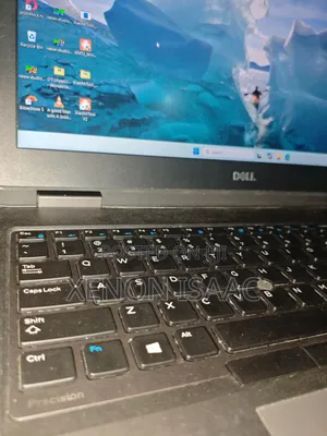 Laptop Dell Precision 7540 32GB Intel Xeon SSD 512GB
