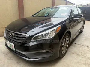 Hyundai Sonata Sport 4dr Sedan (2.4L 4cyl 6A) 2015 Black
