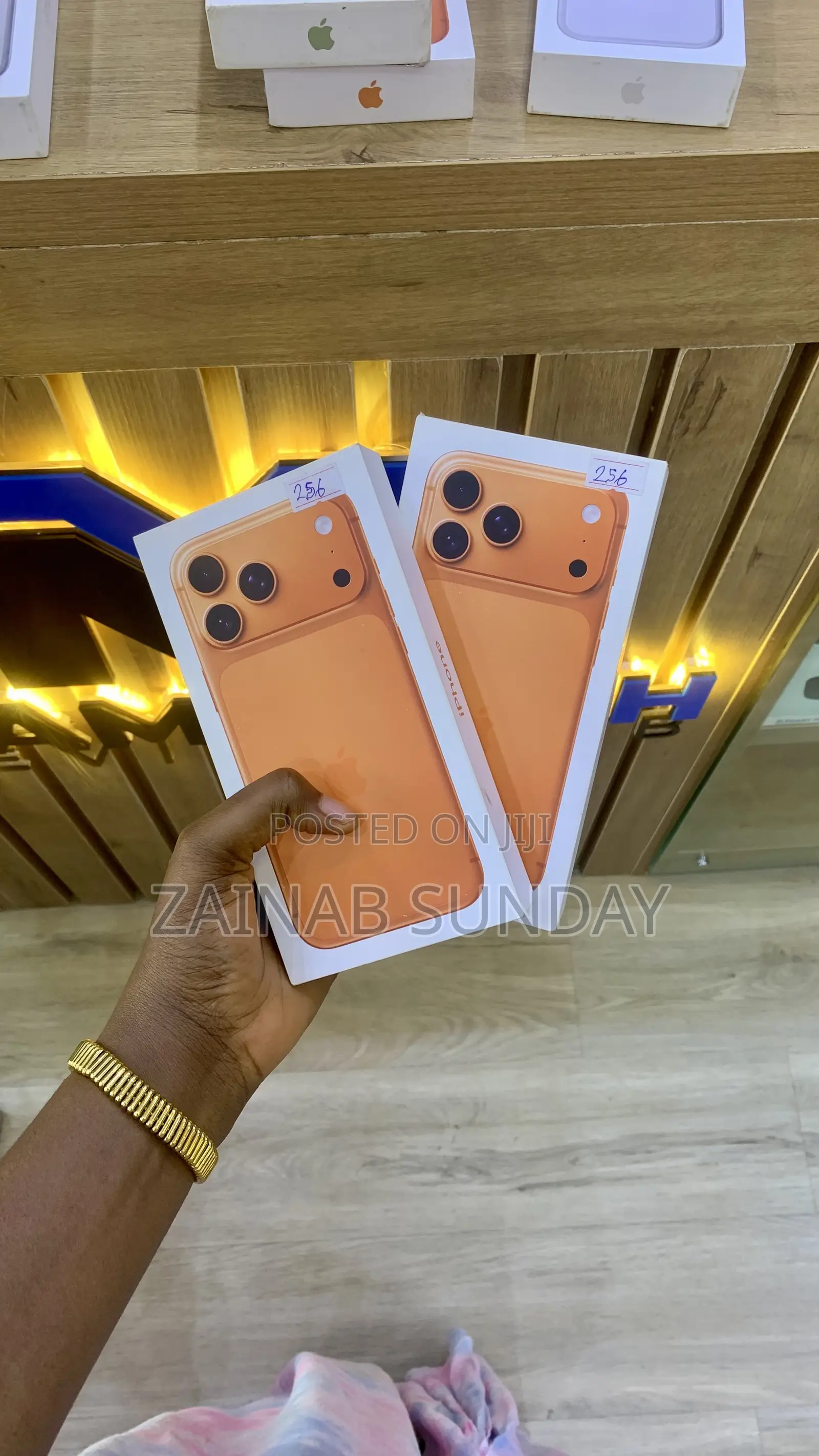 New Apple iPhone 17 Pro Max 256 GB Orange