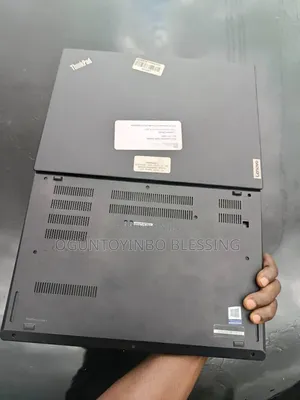 Laptop Lenovo ThinkPad T14 G2 16GB Intel Core i7 SSD 256GB