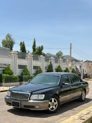 Hyundai Equus 1999 Black